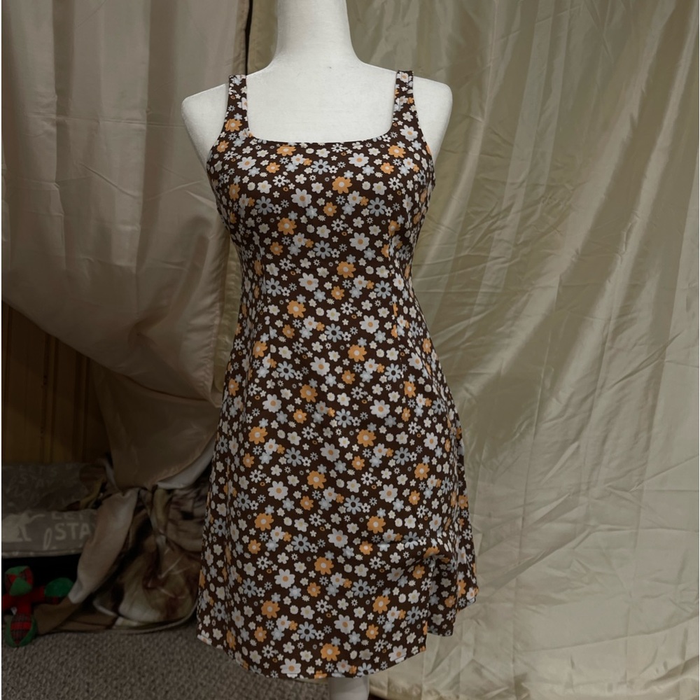 brown dress